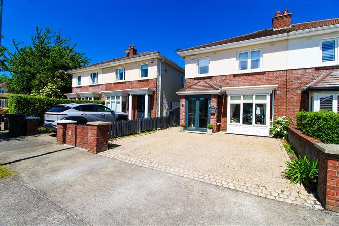 9 Woodstown Heath, Knocklyon, Dublin 16, historical listing image 1