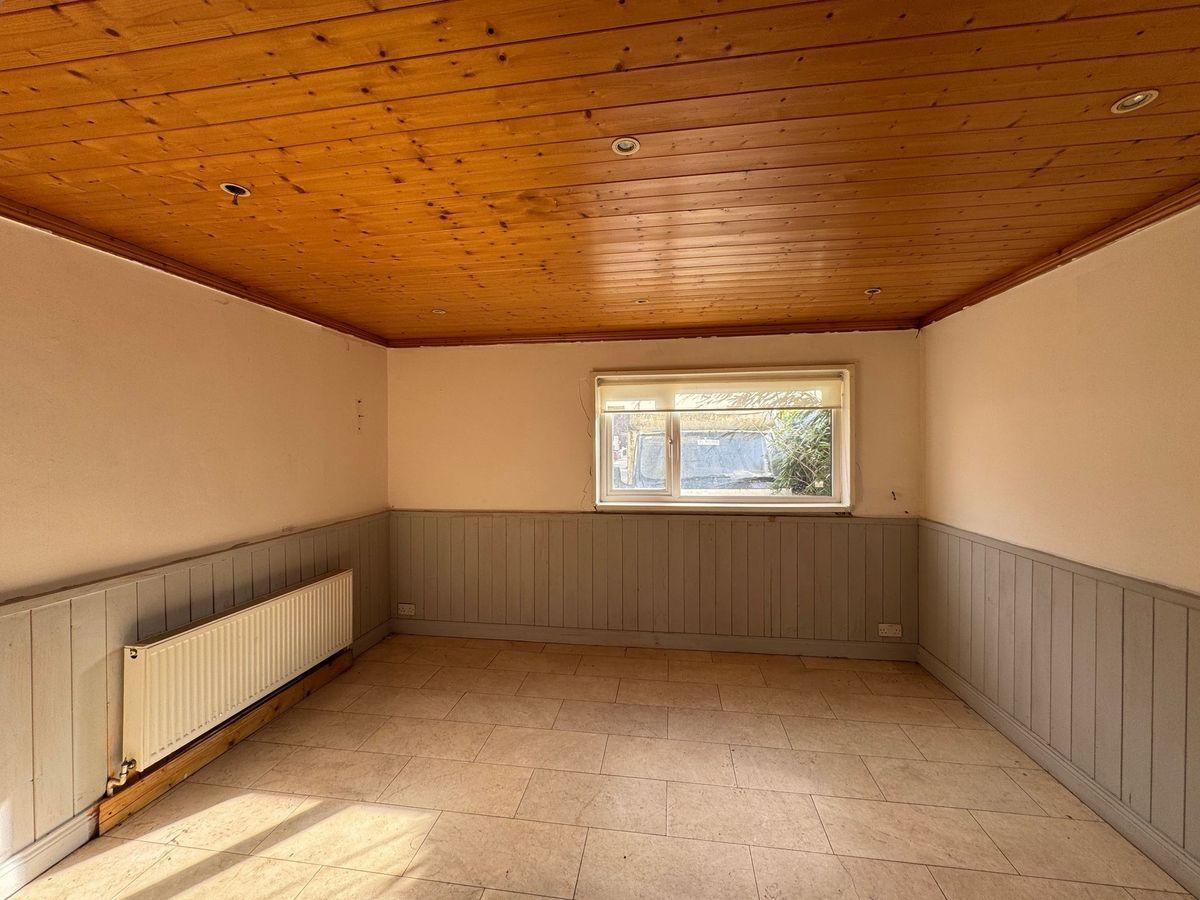 15 James Connolly Park, Clondalkin, Dublin 22, D22FP63, historical listing image 5