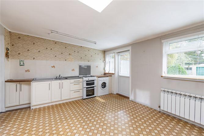 107, Collins Avenue, Dublin 5, historical listing image 6