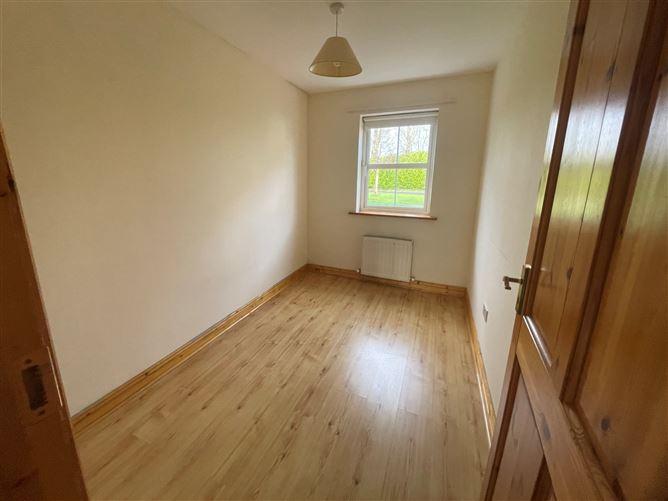 15, Grand Canal Court, Co. Offaly, historical listing image 3