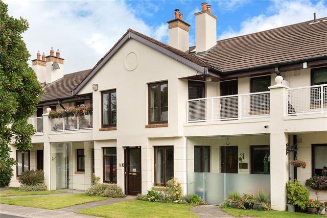 22 Beechfield Haven, Shankill, Dublin 18, historical listing image 1