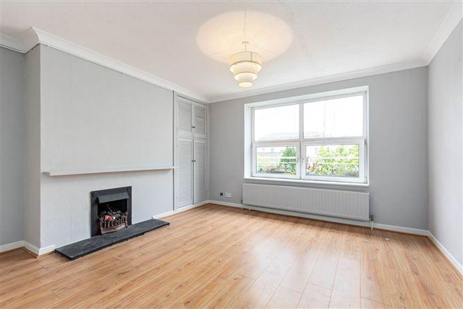 25 Clarinda House, Clarinda Park West, Dun Laoghaire, County Dublin, historical listing image 2