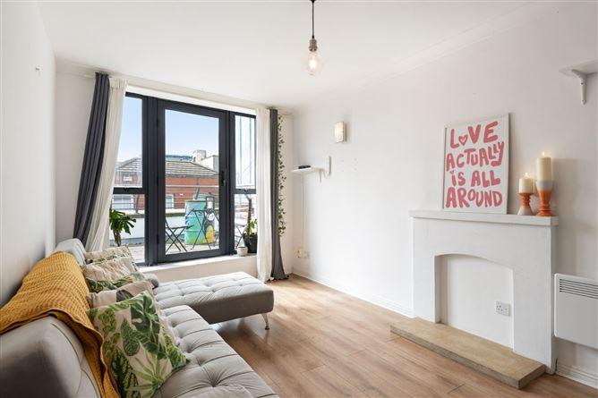 32 Liffey Walk, North Lotts, Dublin, historical listing image 2