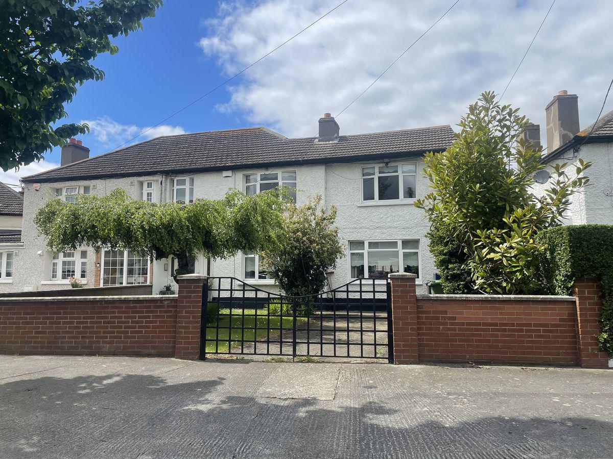 28 Hughes Road East, Walkinstown, Dublin 12, D12Y9K7, historical listing image 1