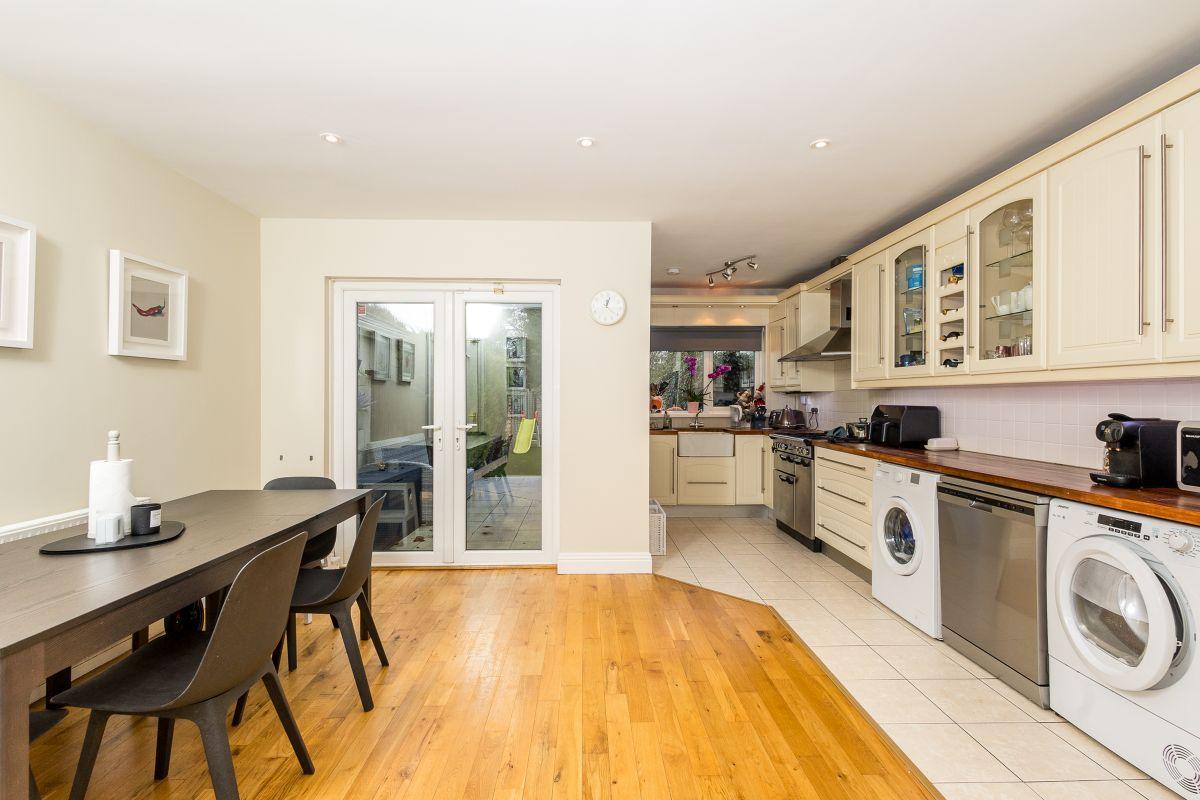 6 Beach View, Del Val Avenue, Sutton, Dublin 13, D13WK61, historical listing image 5