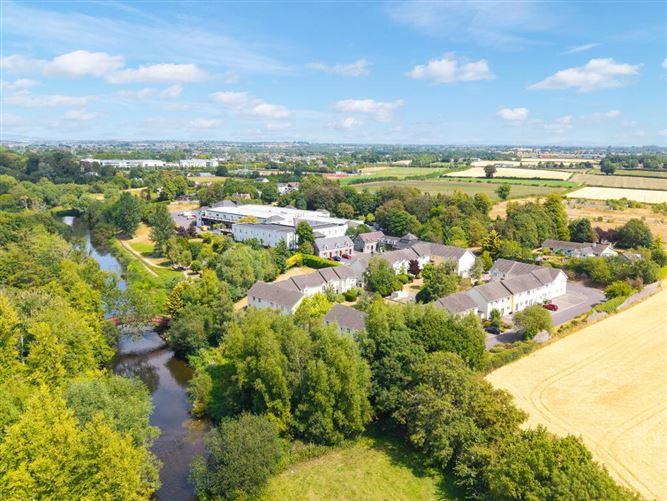 20 Dolmen Mews, Kilkenny Road, Carlow, historical listing image 4
