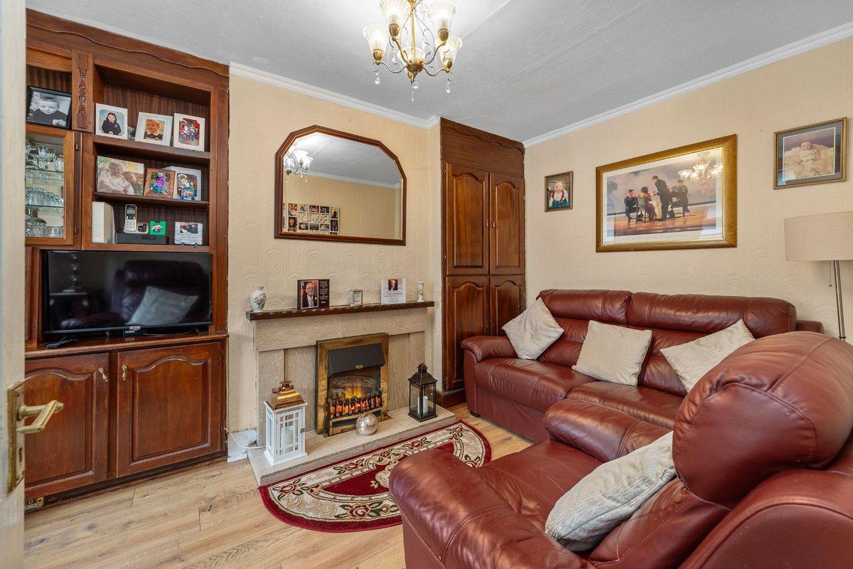 176 Kilnap Place, Farranree, Co. Cork, T23E8H4, historical listing image 3