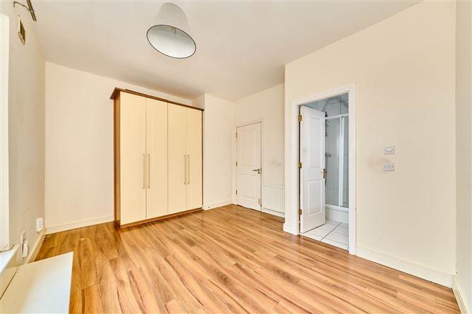Apt 81 Mayeston Square, St. Margarets Road, Finglas, Dublin 11, County Dublin, historical listing image 3