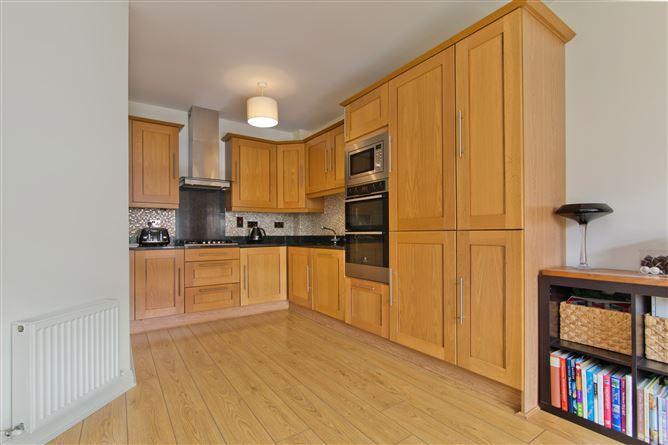 18 Stocking Wood Walk, Stocking Avenue, Rathfarnham, Dublin 16, historical listing image 4