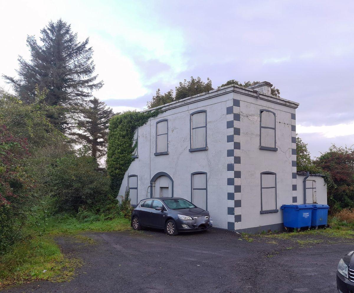 Ballagh St., Charlestown, Co. Mayo, historical listing image 2