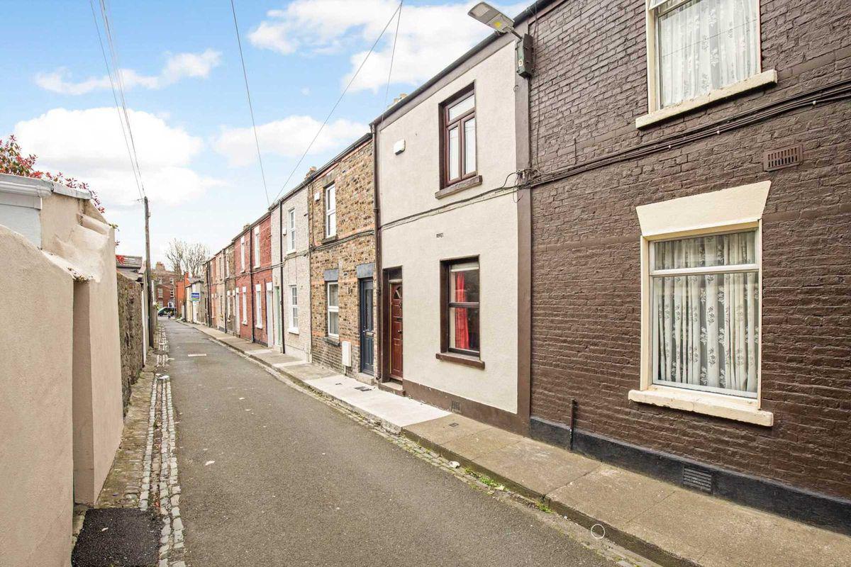 12 Rutland Place North, NCR D01 R5C6, Dublin 1, historical listing image 1