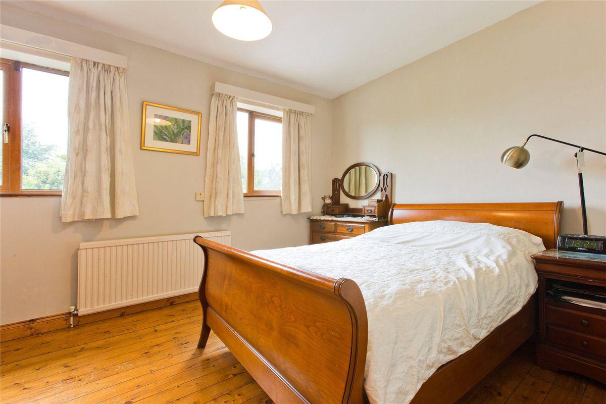 102 Sweetmount Avenue, Dundrum, Churchtown, Dublin 14, historical listing image 5