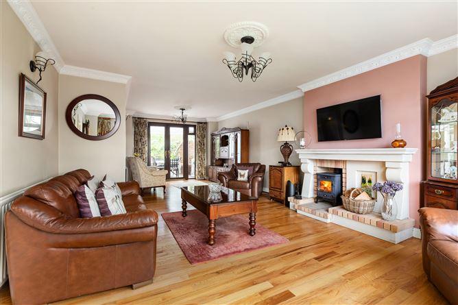 91, Pine Valley Avenue, Dublin 16, historical listing image 3