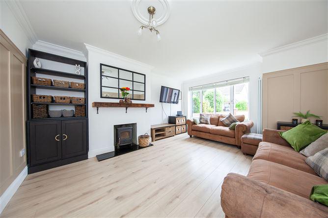 1 Luttrellstown Walk, Castleknock, Dublin 15, historical listing image 4