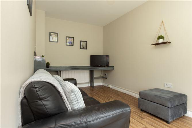 4 The Close, Lakepoint, Old Dublin Road, Mullingar, Westmeath, historical listing image 3