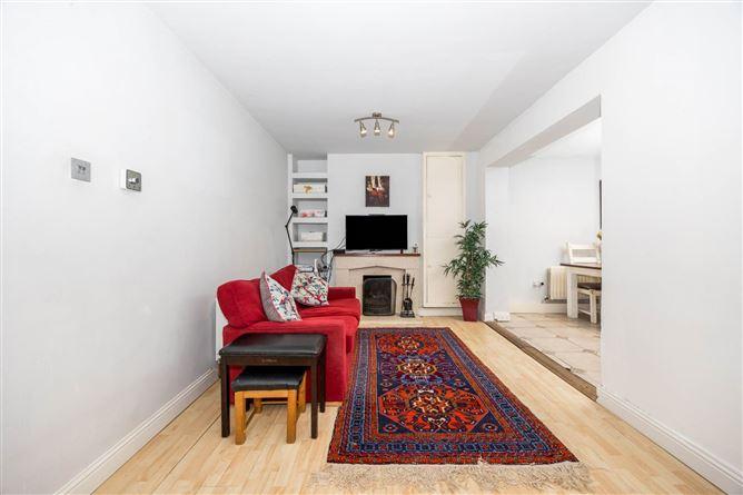 7 Inbhir Ide, Malahide, County Dublin, historical listing image 5