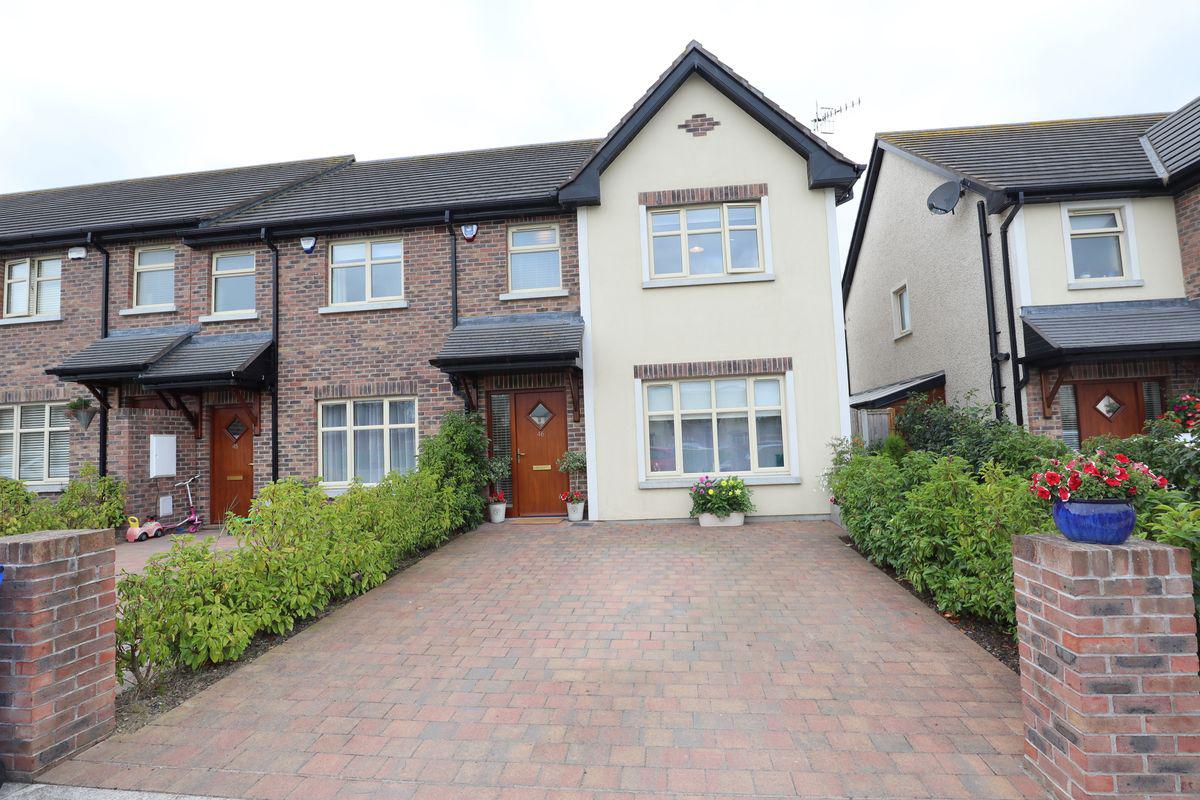 46 Knights Wood, Matthew's Lane, Drogheda, Co. Louth, historical listing image 1