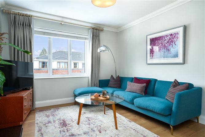 32, The Orchard Carpenterstown Road, Dublin 15, historical listing image 3