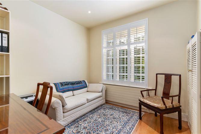 Woodview, Gordon Avenue, Dublin 18, historical listing image 4