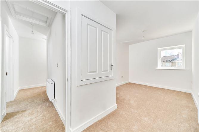 27 The Avenue, Rathdale, Enfield, Co. Meath, historical listing image 2