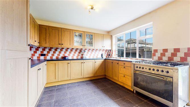 195 Moyville, Rathfarnham, Dublin 16, historical listing image 5
