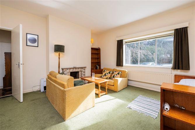 82, Mespil Estate Sussex Road, Beech, Dublin 4, historical listing image 2