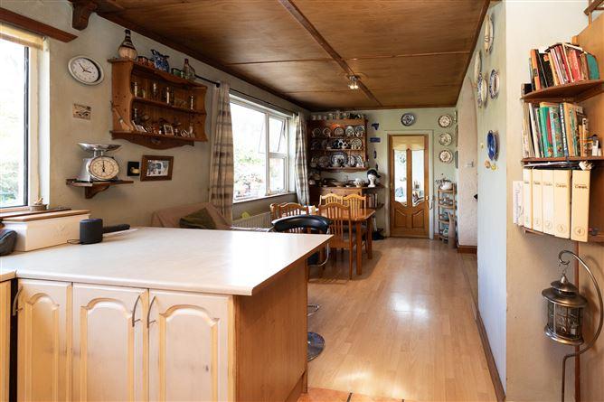 33 New Road, Clondalkin, Dublin 22, D22VX60, historical listing image 6