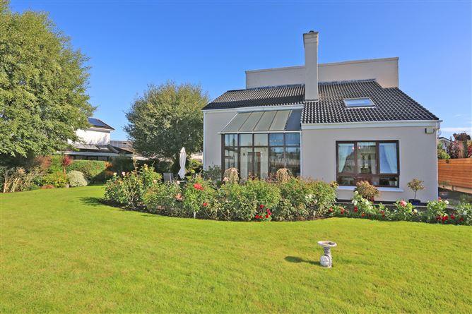 16 Coill Mhara, Shannon, Co. Clare, historical listing image 2