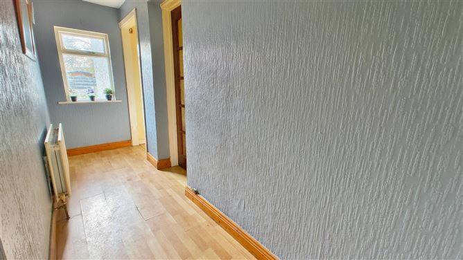 52, Quinn S Road, Dublin 18, historical listing image 5