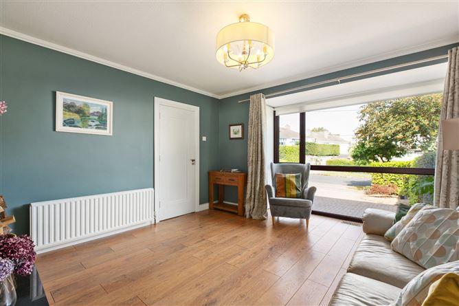 30, The Crescent, Dublin 16, historical listing image 4