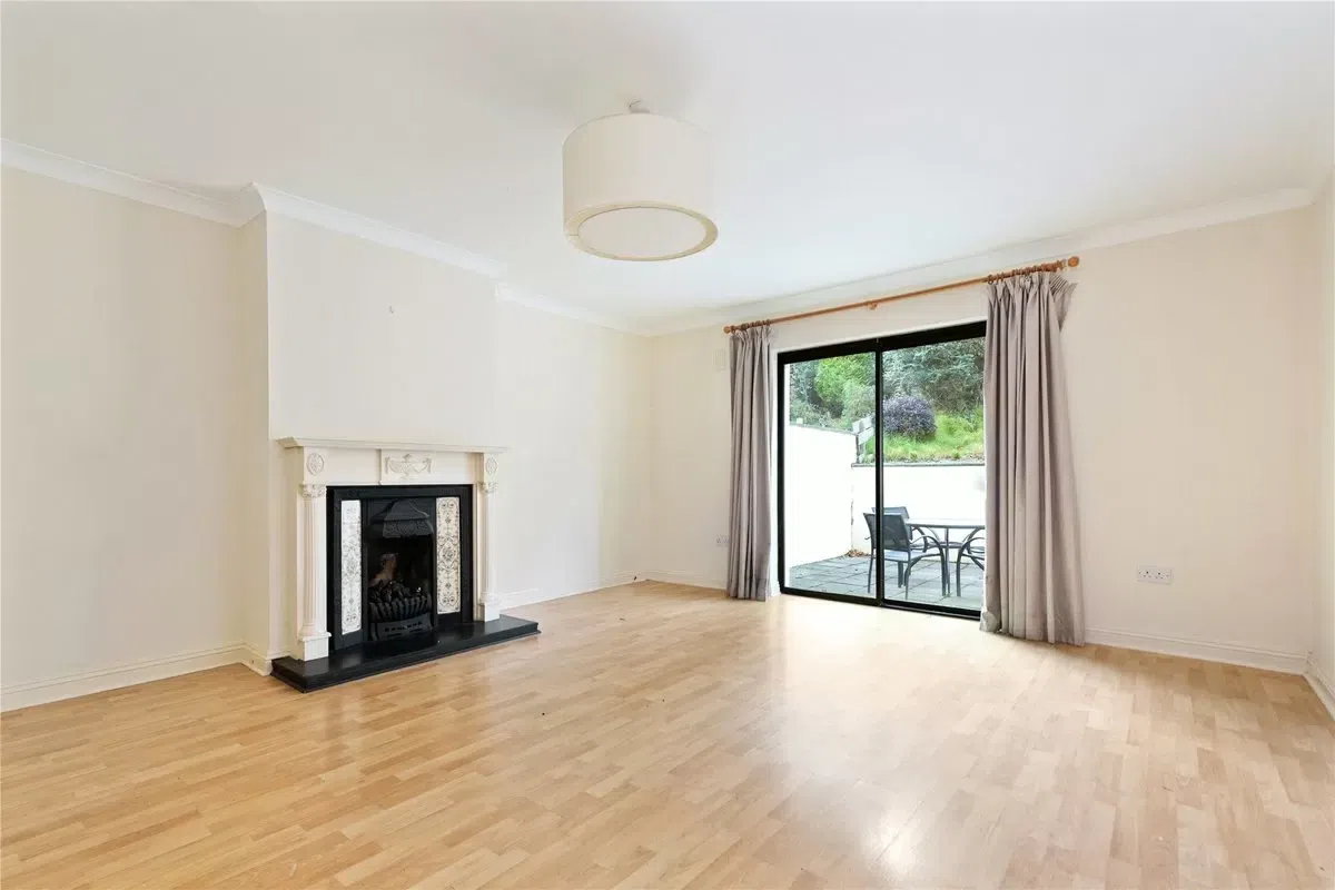 7 Alma Park, Monkstown, Co. Dublin, historical listing image 2