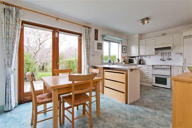 33, Sandyford Hall Crescent, Dublin 18, historical listing image 5