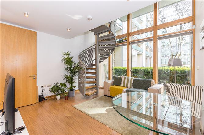 2 Killashee House, Spencer Dock, Dublin 1, D01KX54, historical listing image 3