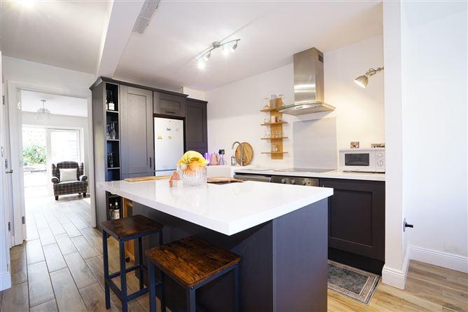 16, Christendom Square, Co. Waterford, historical listing image 6