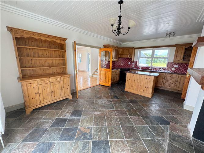 Ref 1192 - Anam Cara, Murreagh, Waterville, Kerry, historical listing image 4