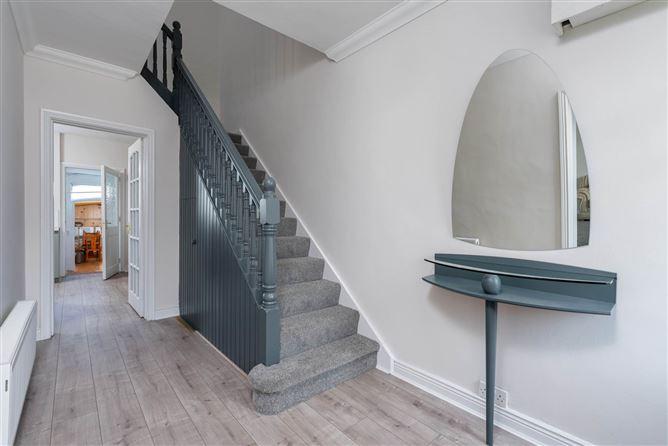 23 Annville Drive, Kilmacud, Blackrock, County Dublin, historical listing image 4