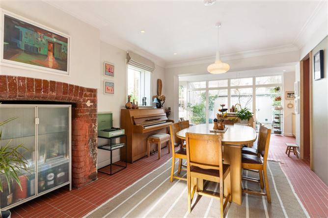 10, Saint Mary S Avenue, Dublin 14, historical listing image 5