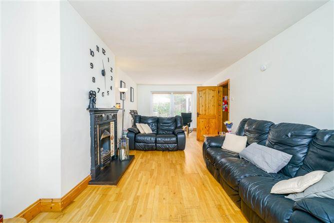 3 Glenville Grove, Clonsilla, Dublin 15, County Dublin, historical listing image 4