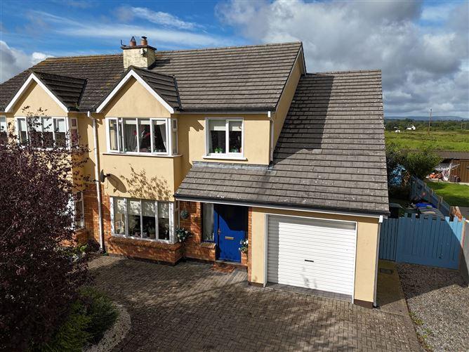18 Mooreville Estate, Rathdowney, Laois, historical listing image 3
