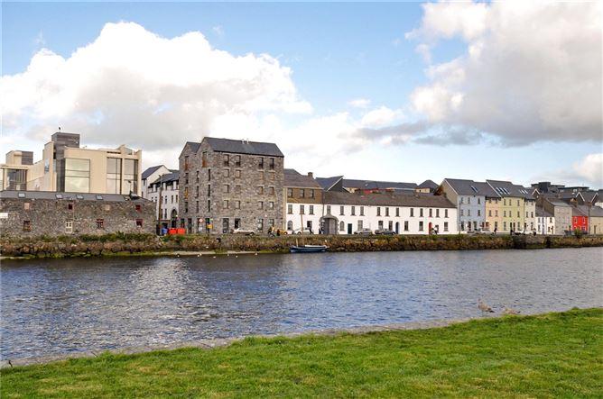 1, Parade House Merchants Road, Spanish, Co. Galway, historical listing image 1