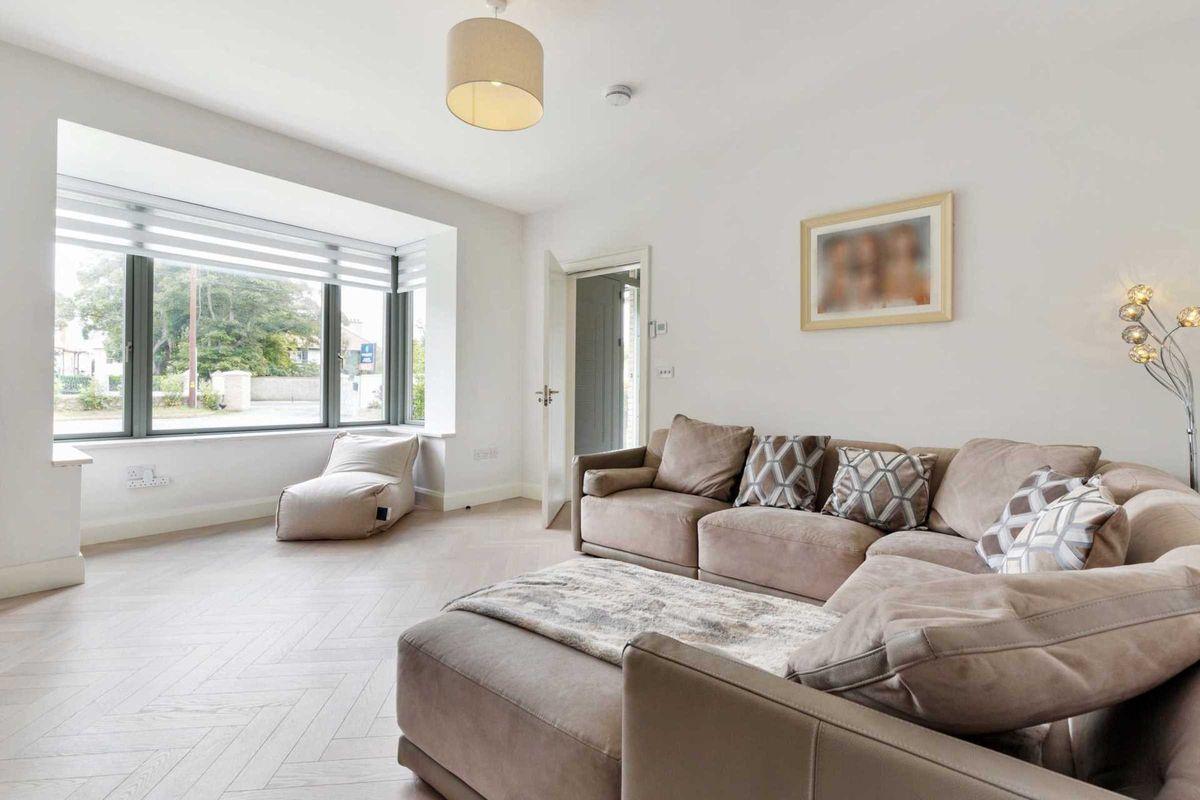 132 Dublin Road, Sutton, Dublin 13, D13CFX9, historical listing image 5