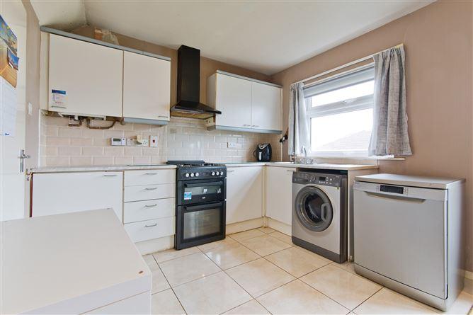 44 Kingston Grove, Ballinteer, Dublin 16, historical listing image 4