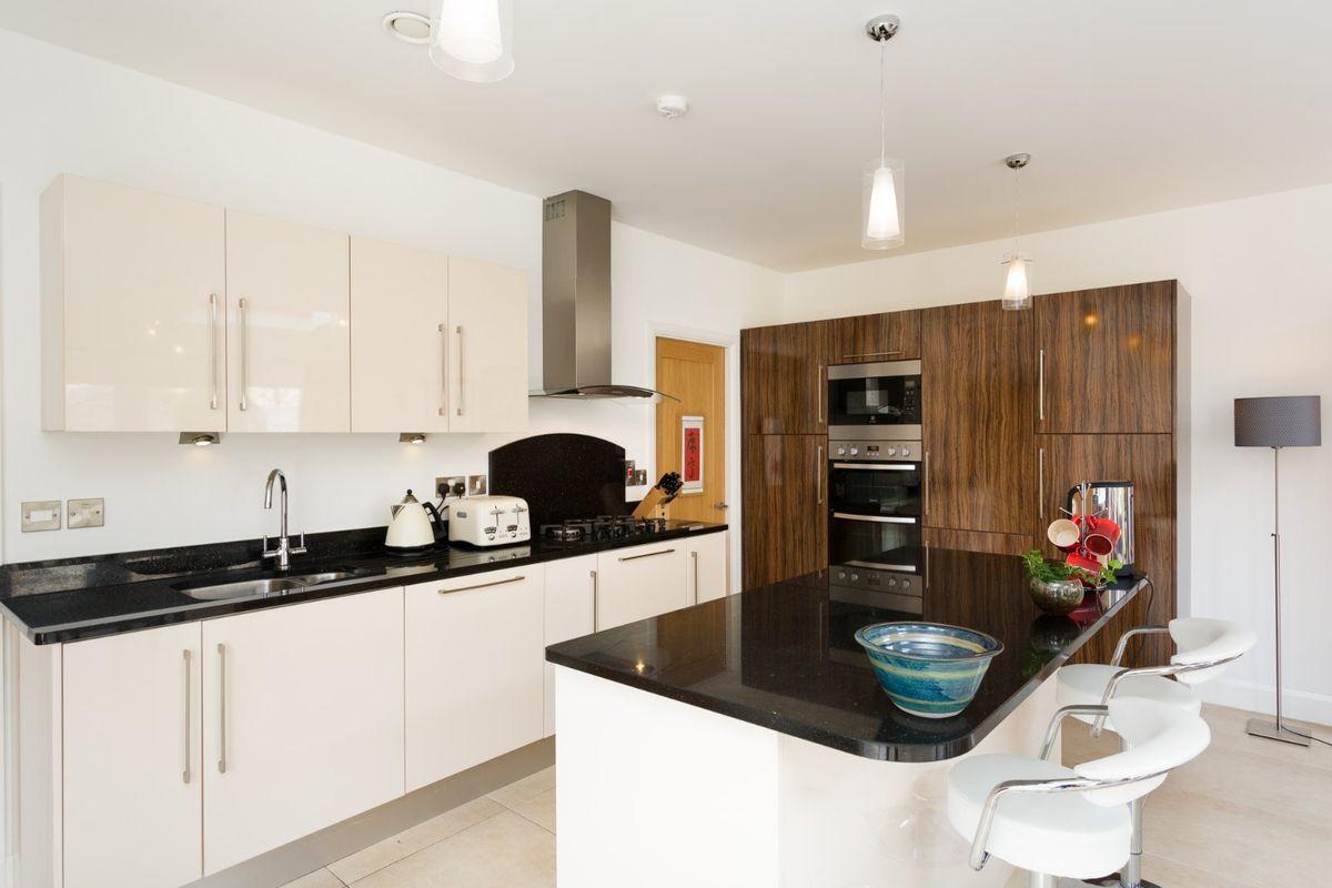 1 Maypark Avenue, Honey Park, Dun Laoghaire, Co. Dublin, A96DX81, historical listing image 3