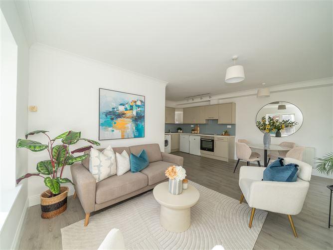 44 The New Hardwicke, Smithfield, Dublin 7, historical listing image 1