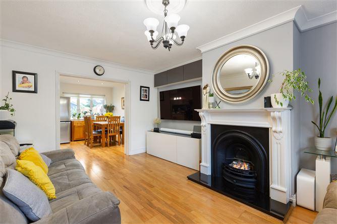 30, Liffey Valley Park, Co. Dublin, historical listing image 4