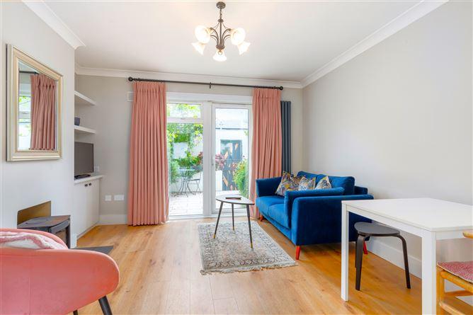 11 Richmond Green, Monkstown, County Dublin, historical listing image 1