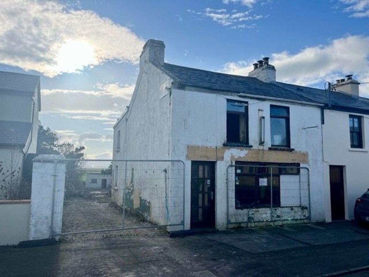 Main Street, Ballyheigue, Ballyheigue, Co. Kerry, V92R983, historical listing image 1