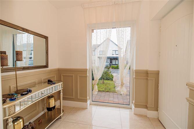 49 Rose Drive, Rath Úllord, Kilkenny, Co. Kilkenny, R95DXC6, historical listing image 3