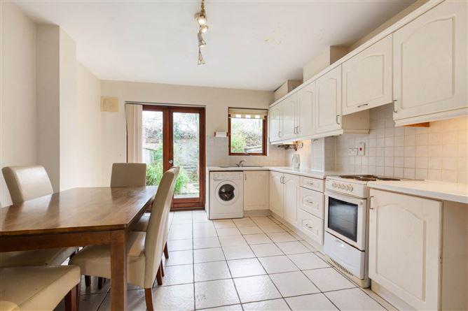 7, Lansdowne Crescent, Dublin 4, historical listing image 5