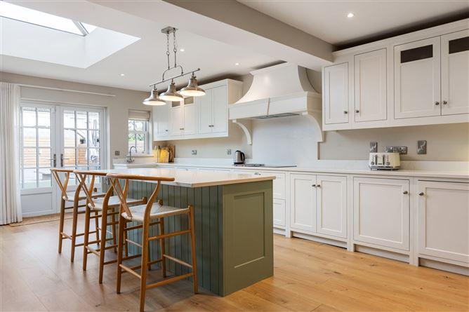 16, Aranleigh Mount, Dublin 14, historical listing image 4